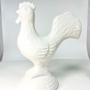 Vtg Ceramic Rooster Hen Chicken Figurine Home Decor White Glaze Ceramic 8.5"